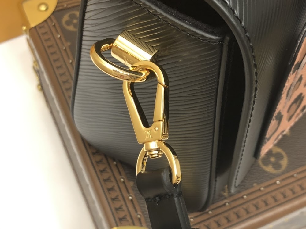 Dragons Bags ln Luxury Bag --66433