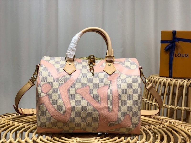 Dragons Bags ln Luxury Bag --66726
