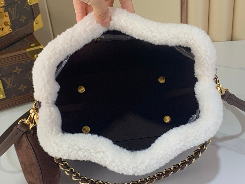 Dragons Bags ln Luxury Bag --63037