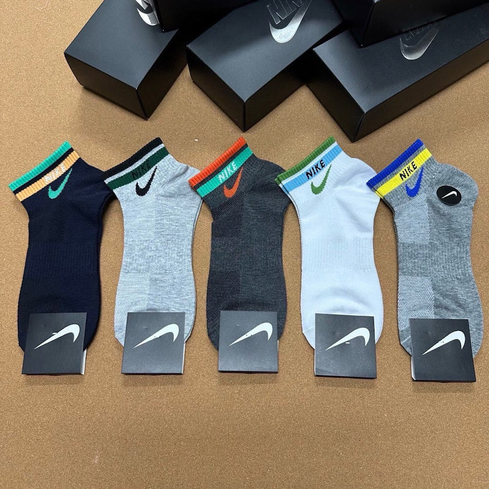 Dragons Bags Premium Luxury Socks --98493