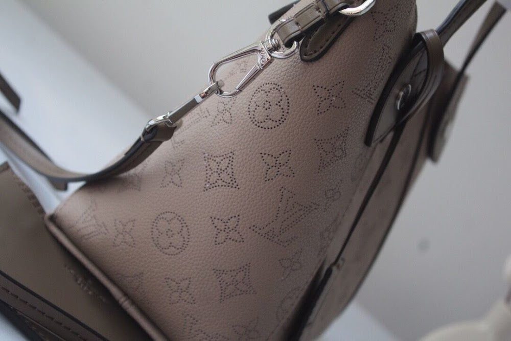 Dragons Bags ln Luxury Bag --58979