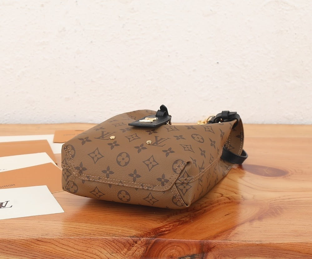 Dragons Bags ln Luxury Bag --97284