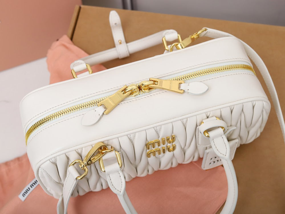 Dragons Bags Miun Miun Luxury Bag --122497