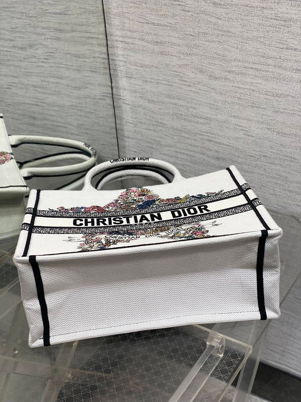 new-luxury-designer-bags-nm16731