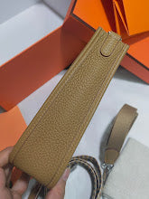 new-luxury-designer-bags-nm11367