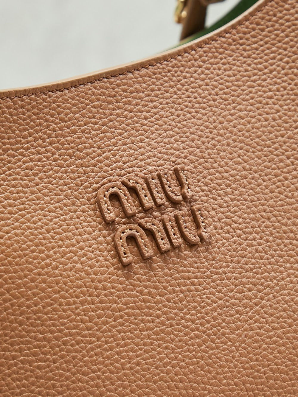 Dragons Bags Miun Miun Luxury Bag --123182