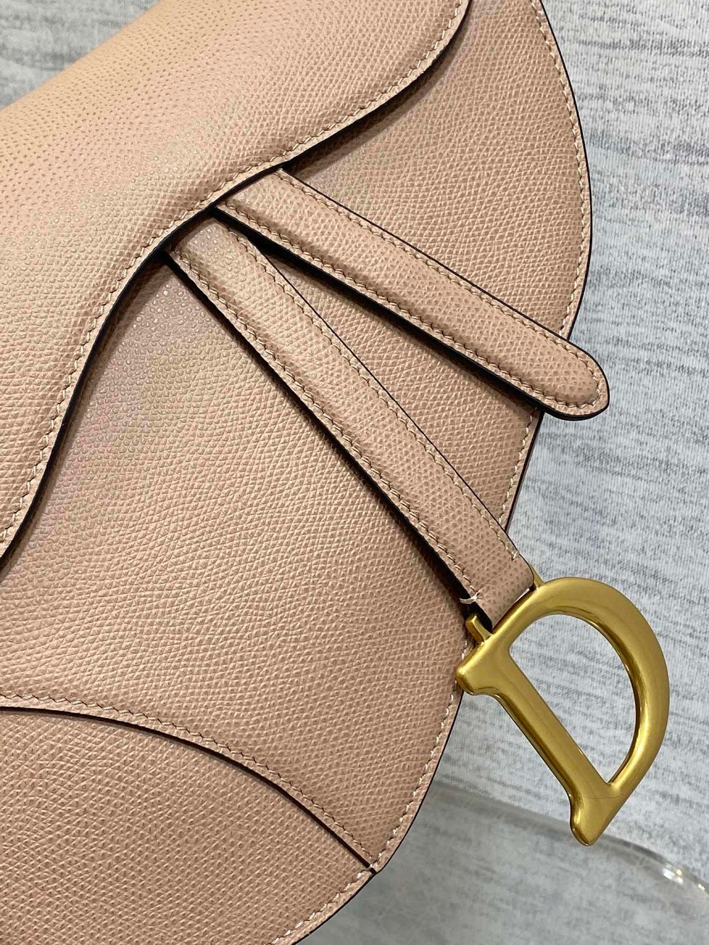 Dragons BagsDiorn Luxury Bag --115006
