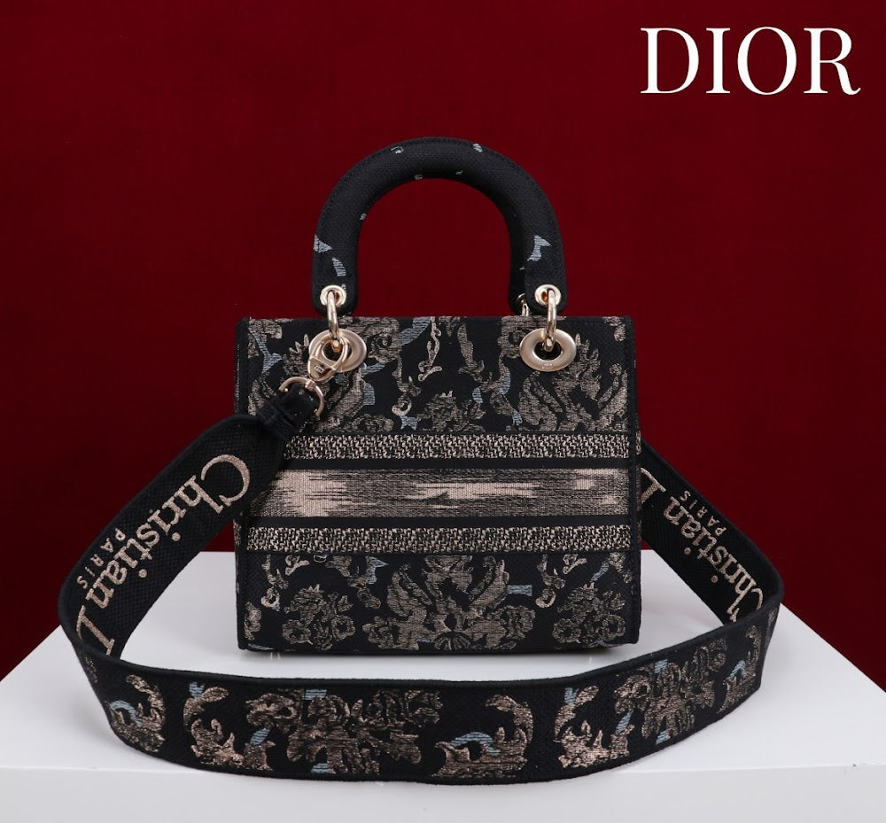 Dragons BagsDiorn Luxury Bag --114880