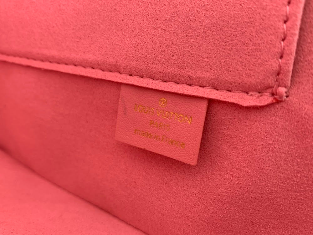 Dragons Bags ln Luxury Bag --61656