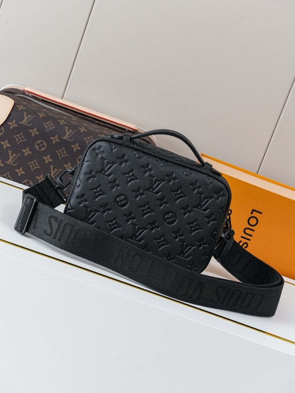 Dragons Bags ln Luxury Bag --71596