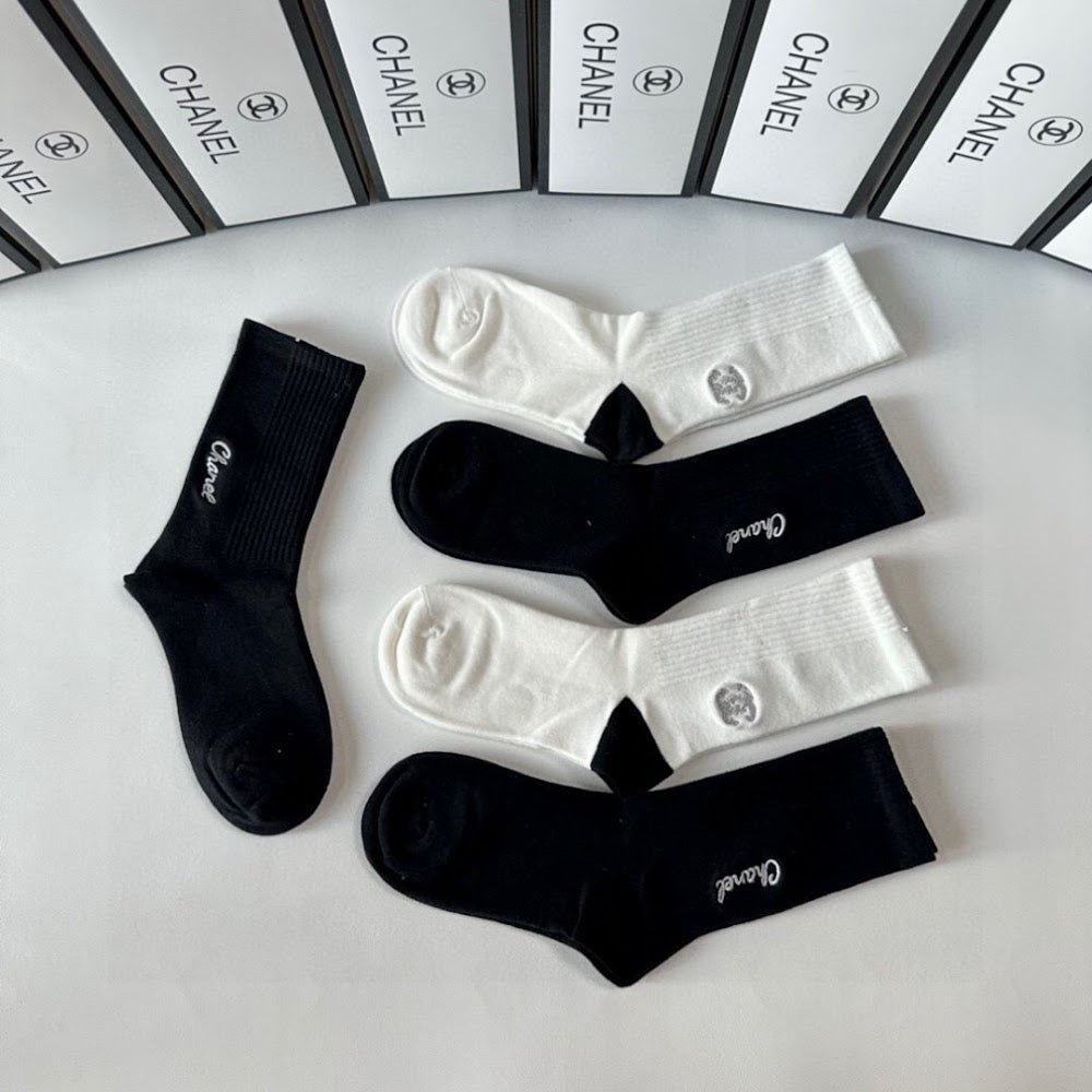 Dragons Bags Premium Luxury Socks --97935