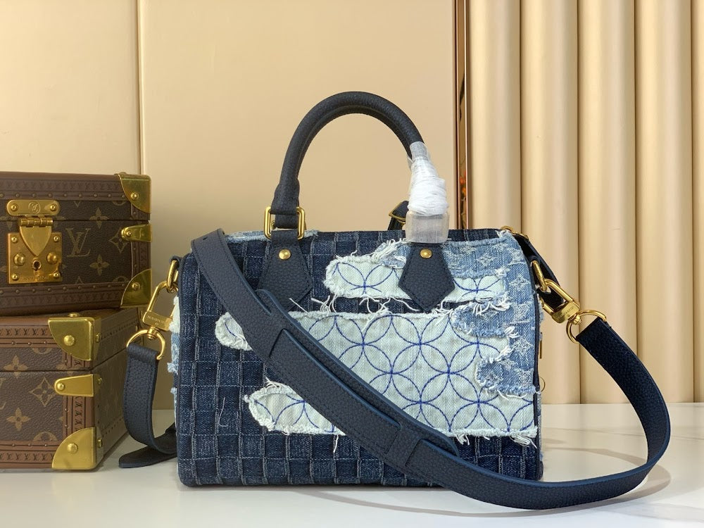 Dragons Bags ln Luxury Bag --96837
