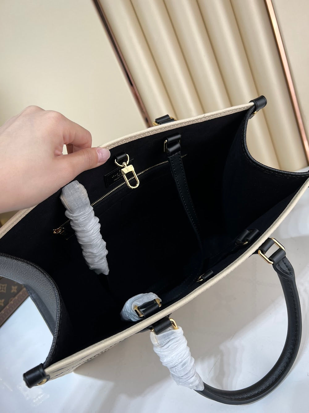 Dragons Bags ln Luxury Bag --60762