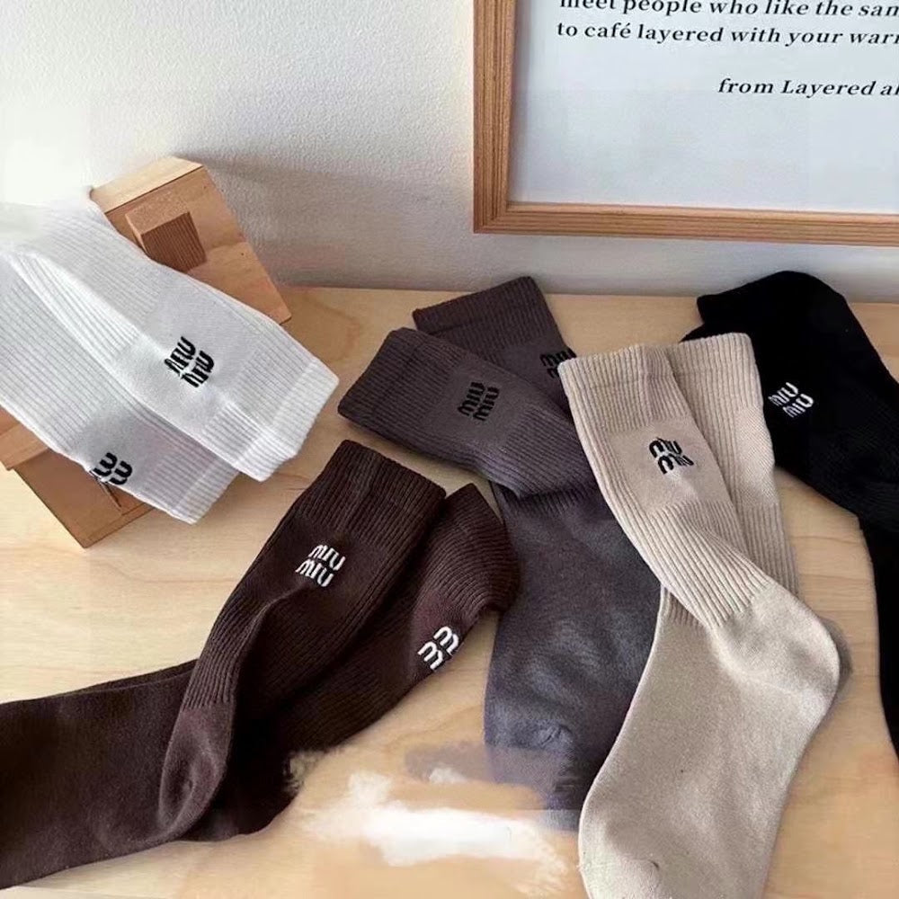 Dragons Bags Premium Luxury Socks --97768