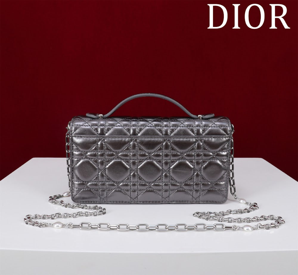 Dragons BagsDiorn Luxury Bag --116182