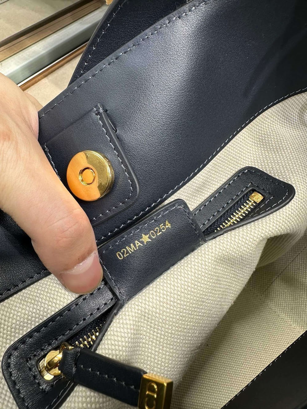 Dragons BagsDiorn Luxury Bag --116126