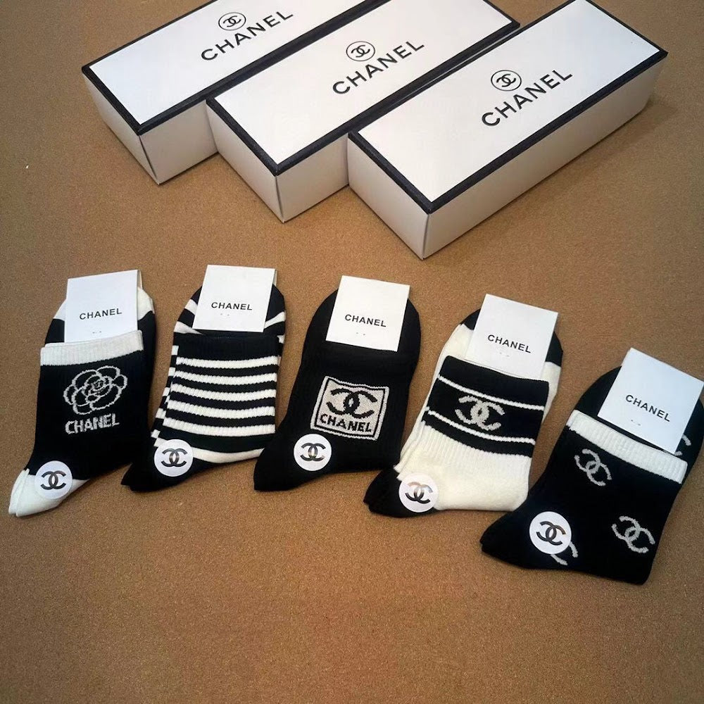 Dragons Bags Premium Luxury Socks --98176