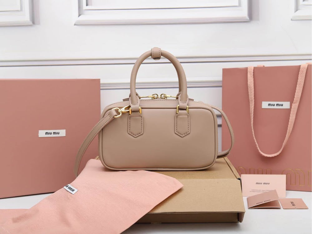 Dragons Bags Miun Miun Luxury Bag --122758