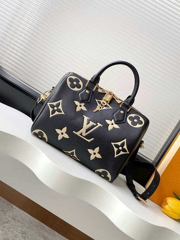 Dragons Bags ln Luxury Bag --81800
