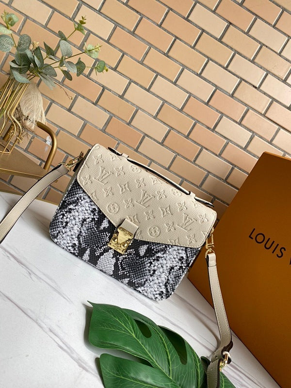 Dragons Bags ln Luxury Bag --77907