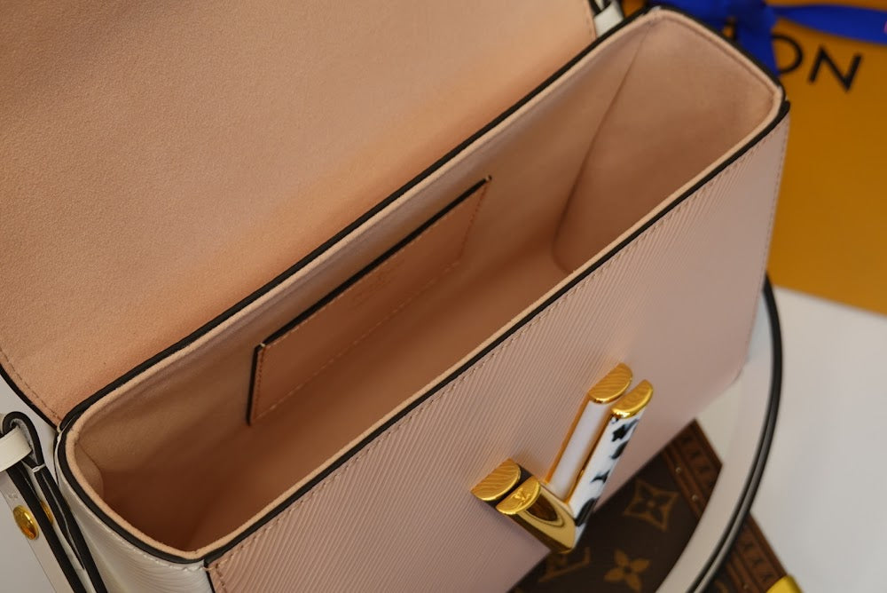 Dragons Bags ln Luxury Bag --60191