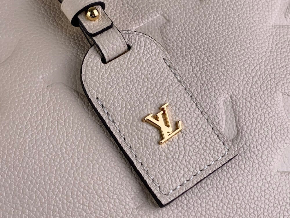 Dragons Bags ln Luxury Bag --61570