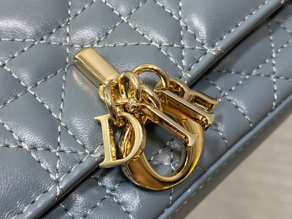 Dragons BagsDiorn Luxury Bag --115095