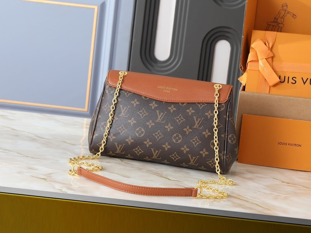 Dragons Bags ln Luxury Bag --77674