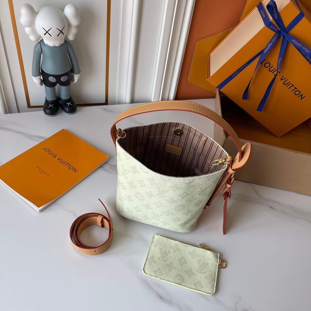 Dragons Bags ln Luxury Bag --77817