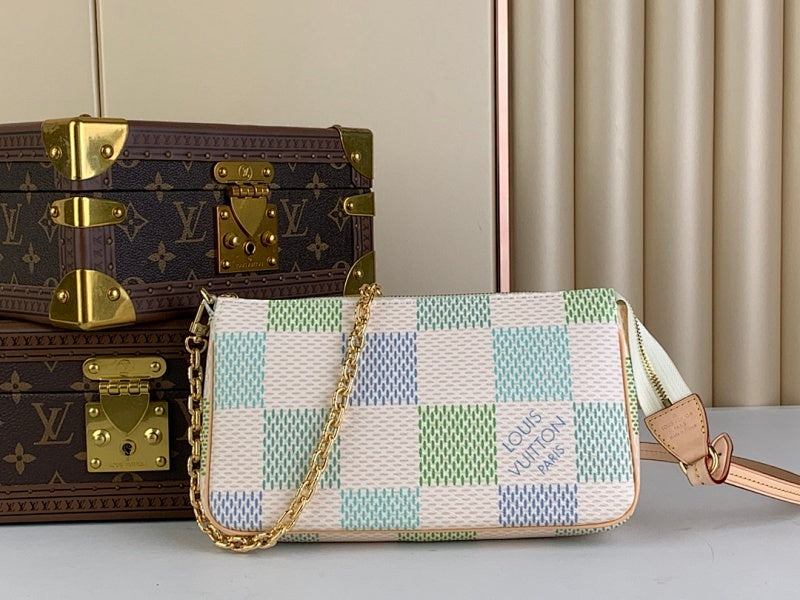 Dragons Bags ln Luxury Bag --68883