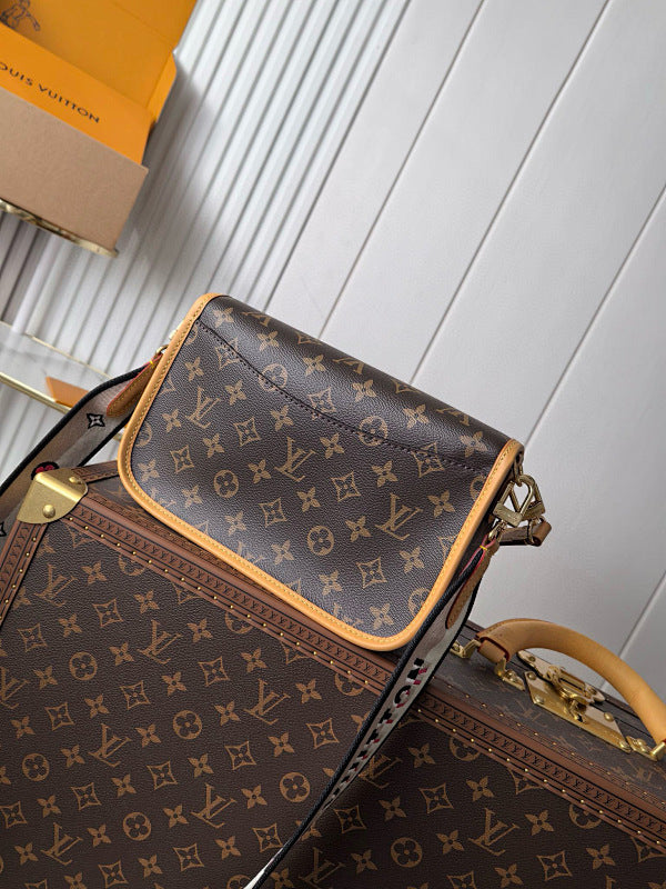 Dragons Bags ln Luxury Bag --81553