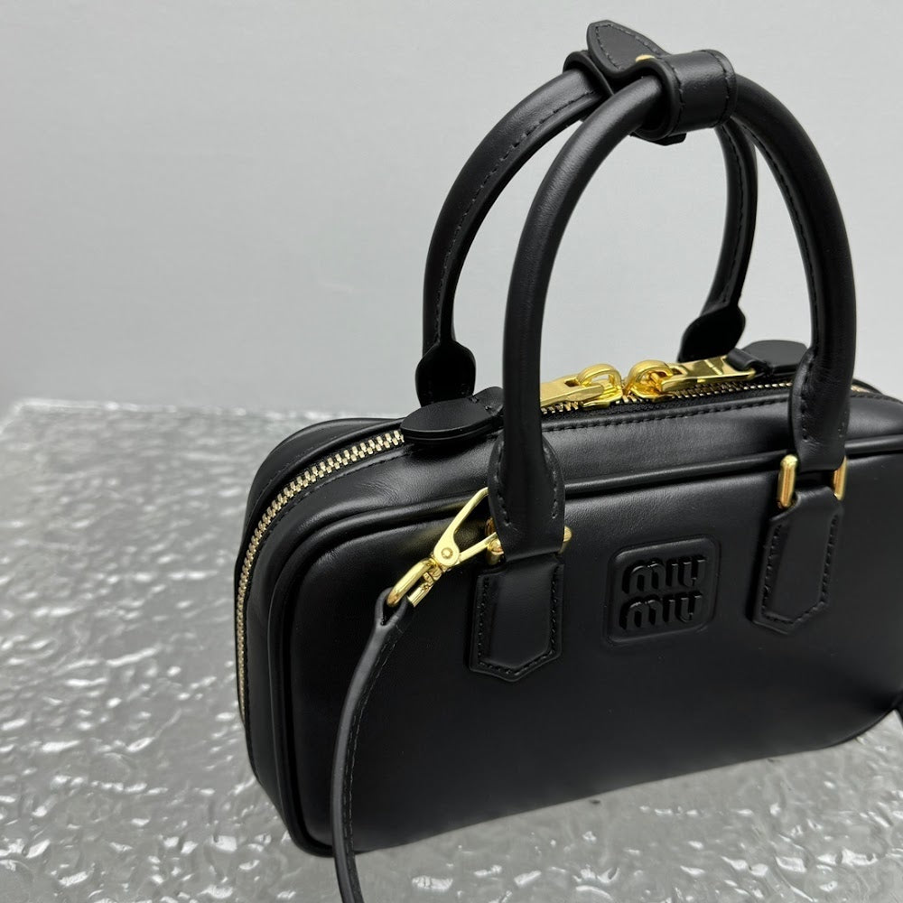 Dragons Bags Miun Miun Luxury Bag --123471