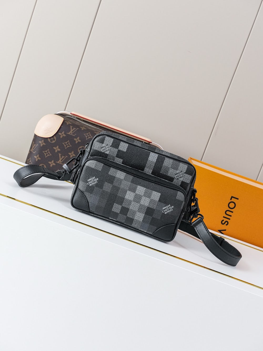 Dragons Bags ln Luxury Bag --71378