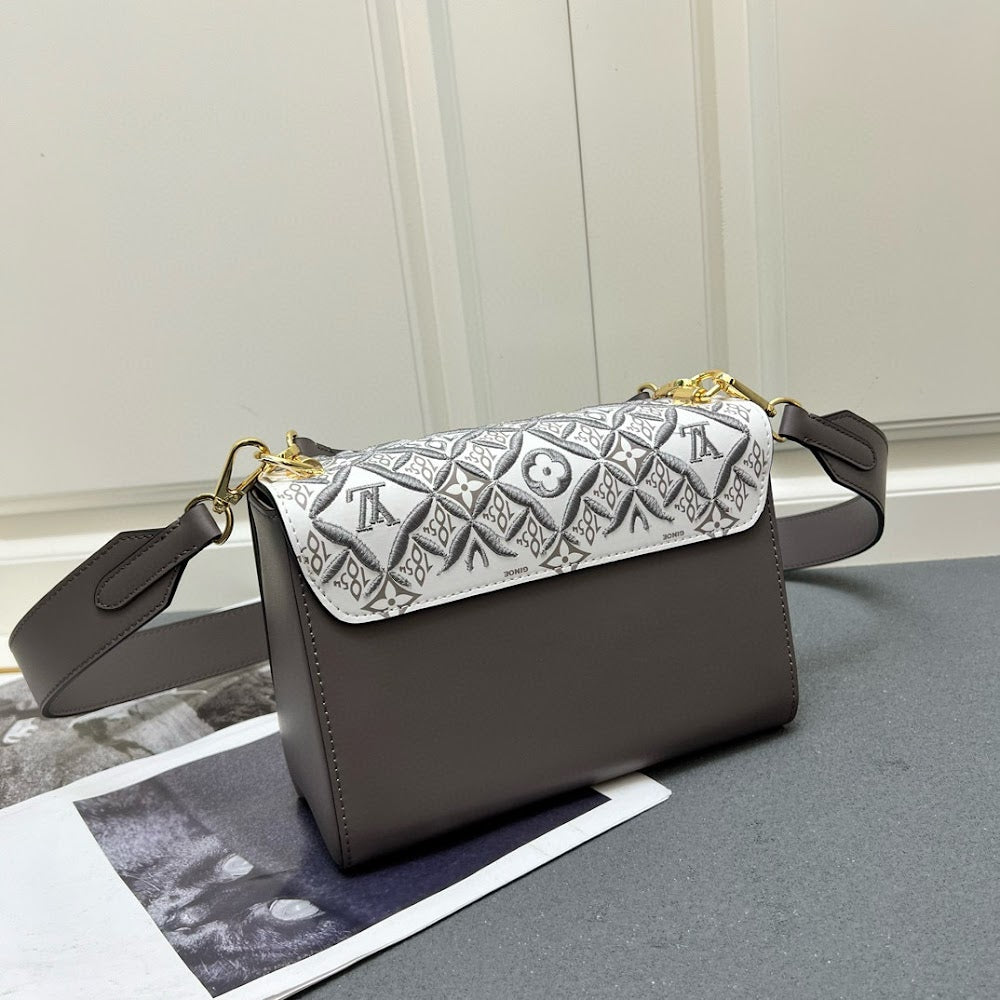 Dragons Bags LVn Luxury Bag --80131