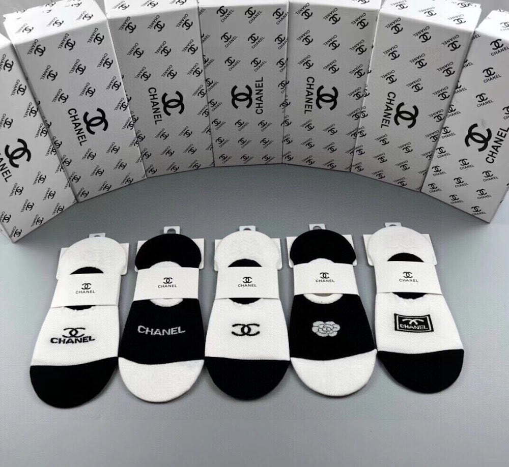 Dragons Bags Premium Luxury Socks --98197