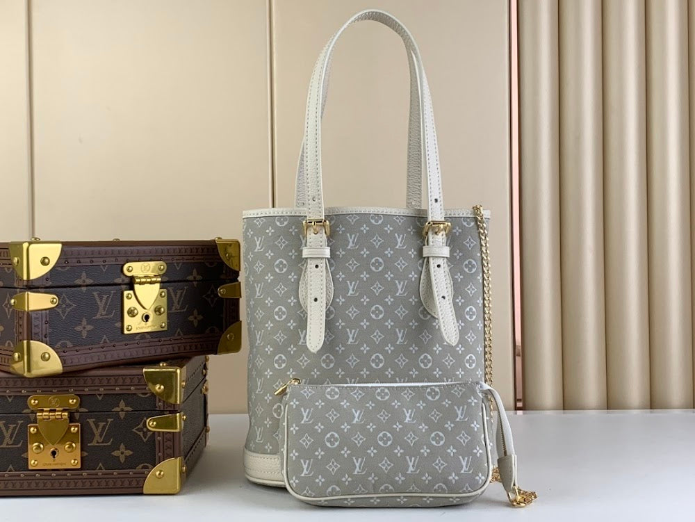 Dragons Bags ln Luxury Bag --61613