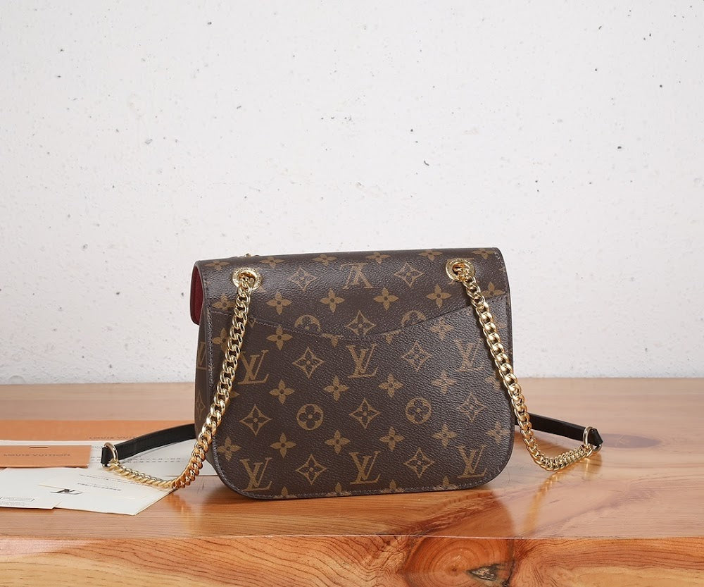Dragons Bags ln Luxury Bag --97264
