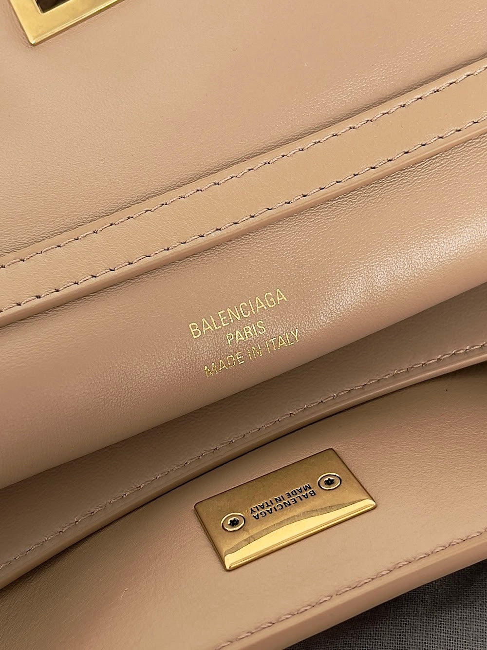 Dragons Bags Balenciaga Luxury Bag --110697