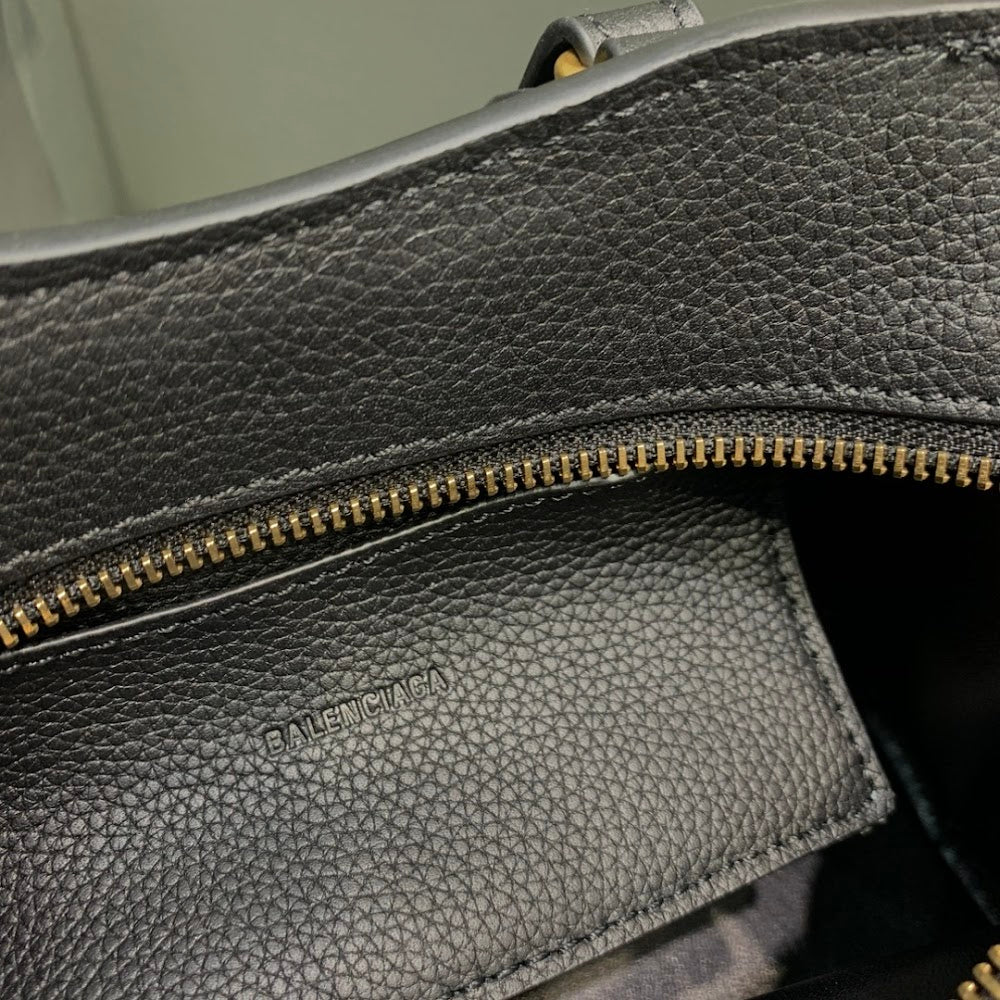 Dragons Bags Balenciaga Luxury Bag --111863