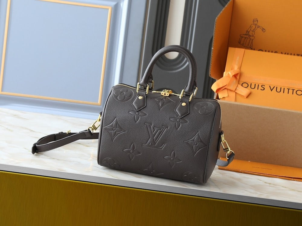 Dragons Bags ln Luxury Bag --76729