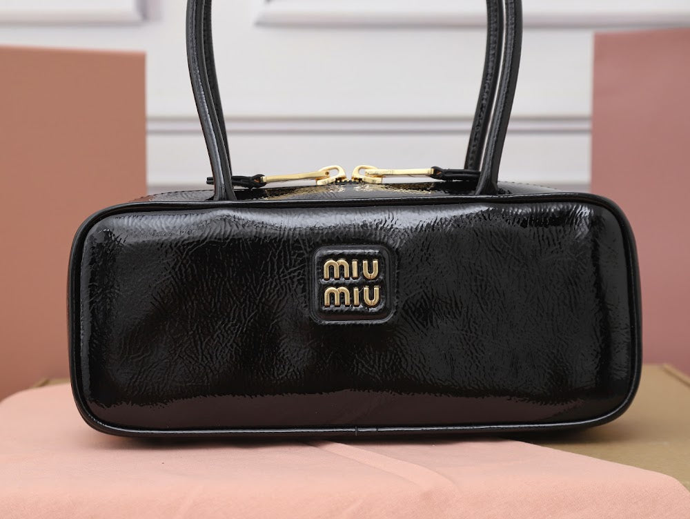 Dragons Bags Miun Miun Luxury Bag --122769