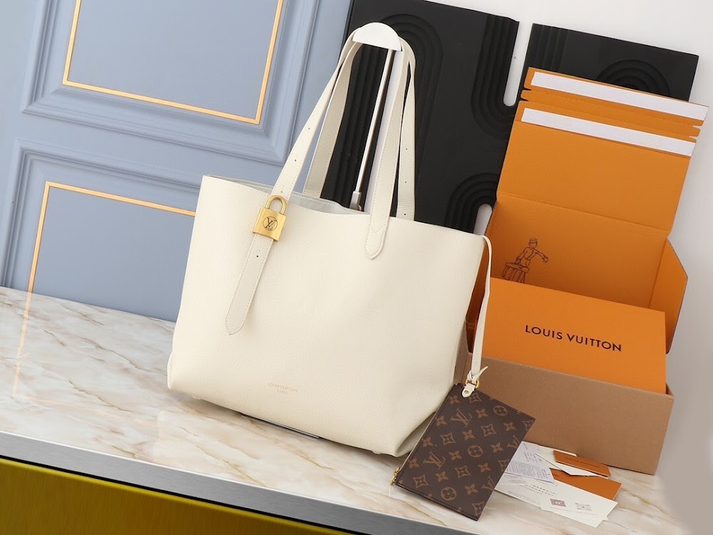 Dragons Bags ln Luxury Bag --76373