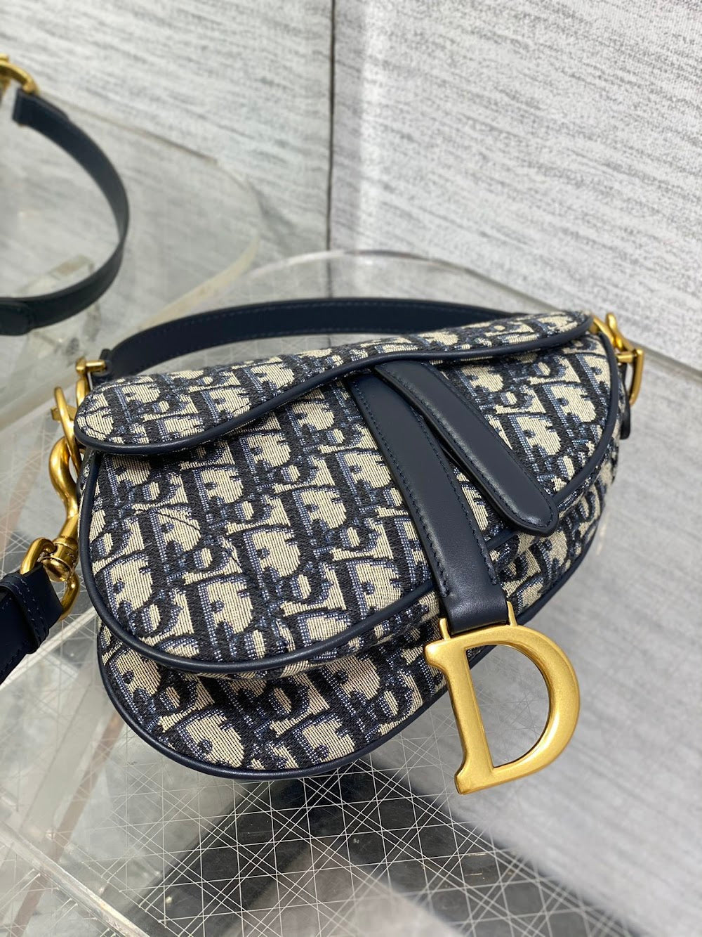Dragons BagsDiorn Luxury Bag --115014