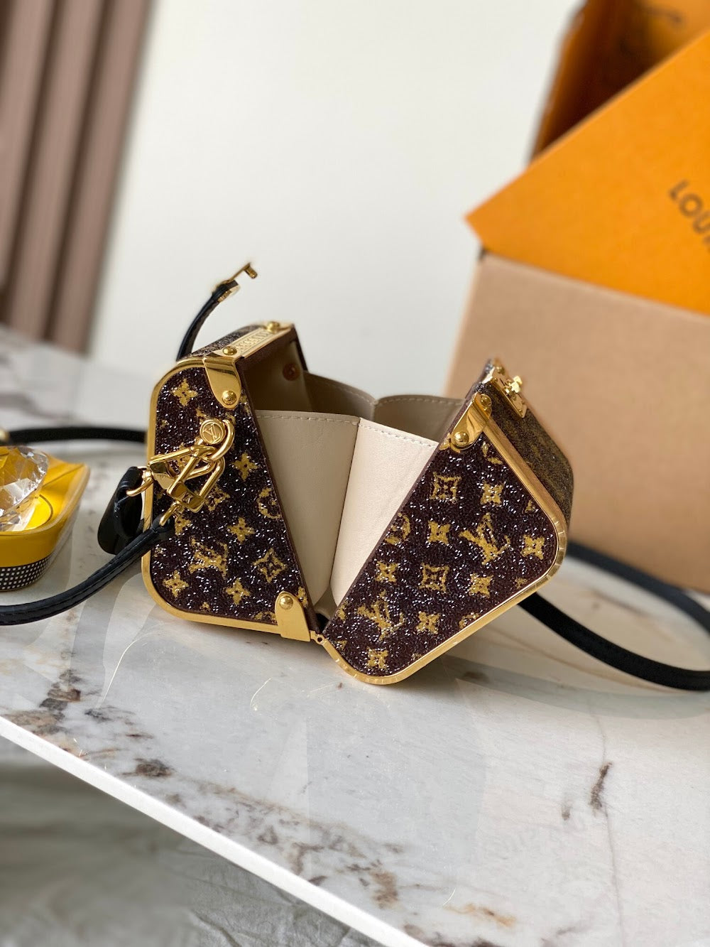 Dragons Bags ln Luxury Bag --96782