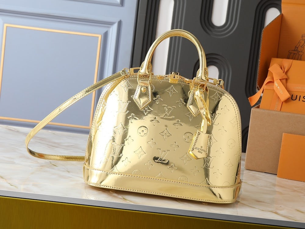 Dragons Bags ln Luxury Bag --77730