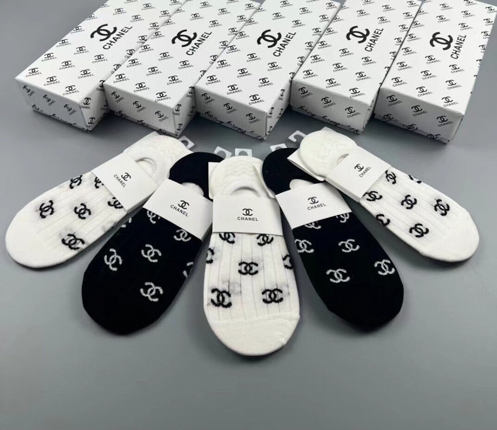 Dragons Bags Premium Luxury Socks --98324