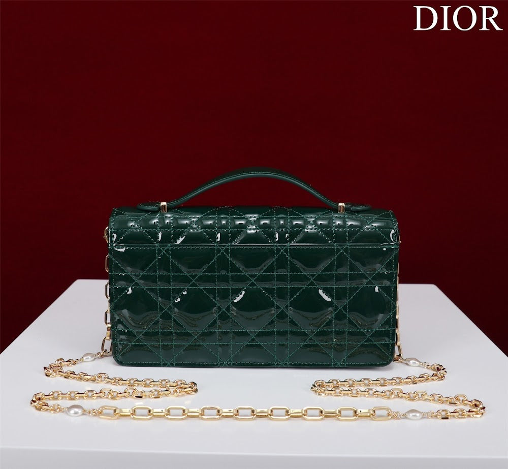 Dragons BagsDiorn Luxury Bag --116237