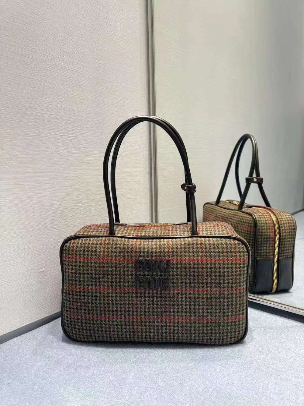 Dragons Bags Miun Miun Luxury Bag --123309
