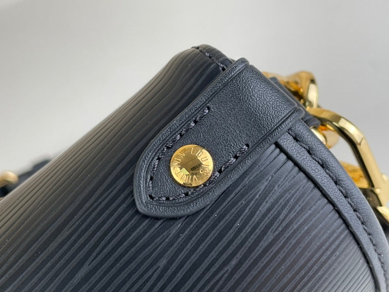 Dragons Bags ln Luxury Bag --61932