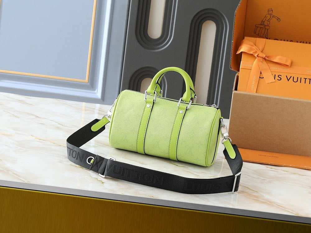 Dragons Bags ln Luxury Bag --76732